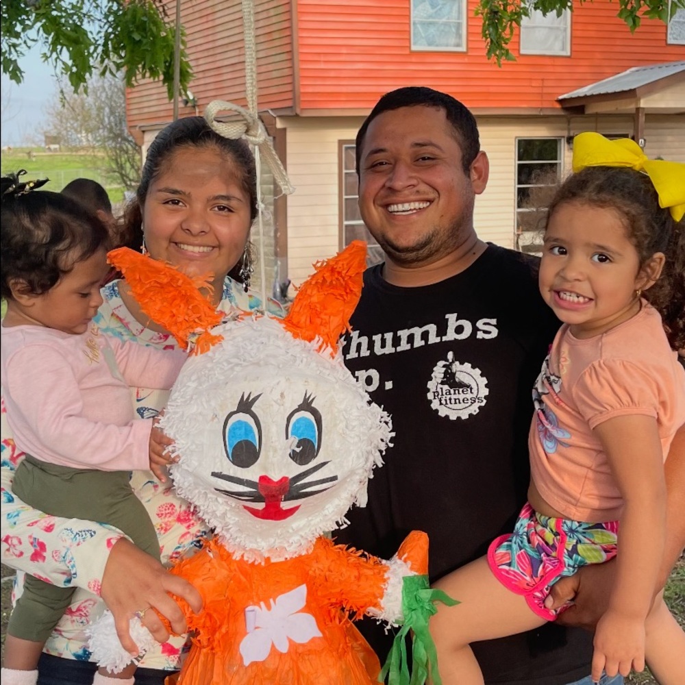 Meet your Posher, Candelaria